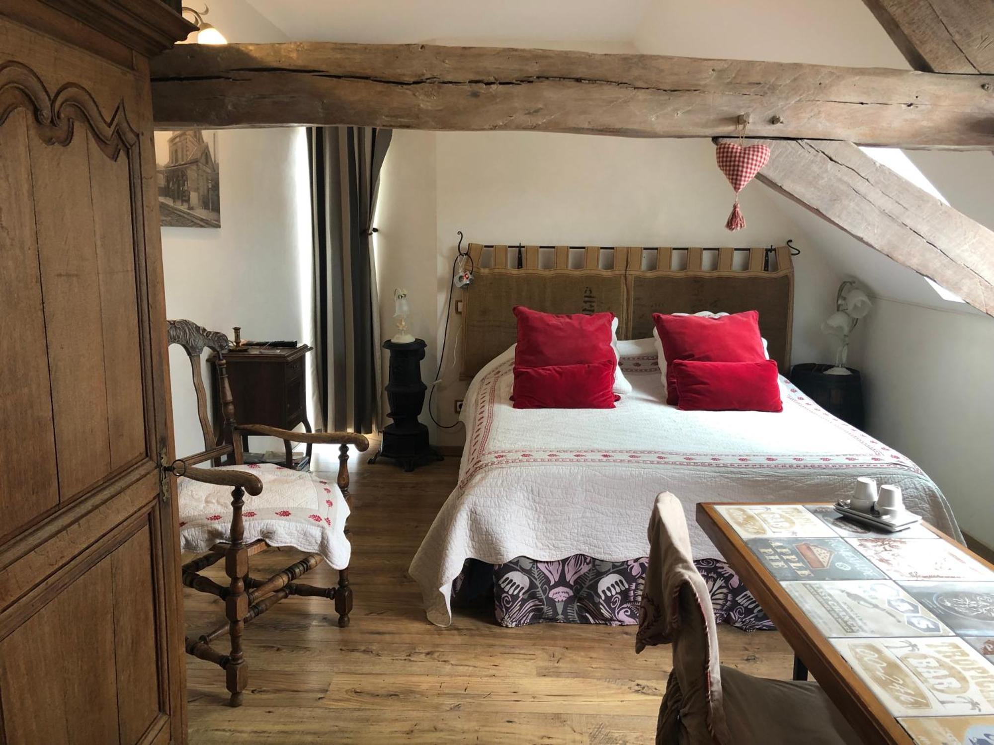 Bed and Breakfast Aux Logis De La Solre Ferriere-la-Petite Екстер'єр фото