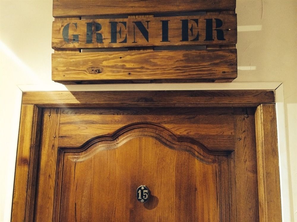 Bed and Breakfast Aux Logis De La Solre Ferriere-la-Petite Екстер'єр фото
